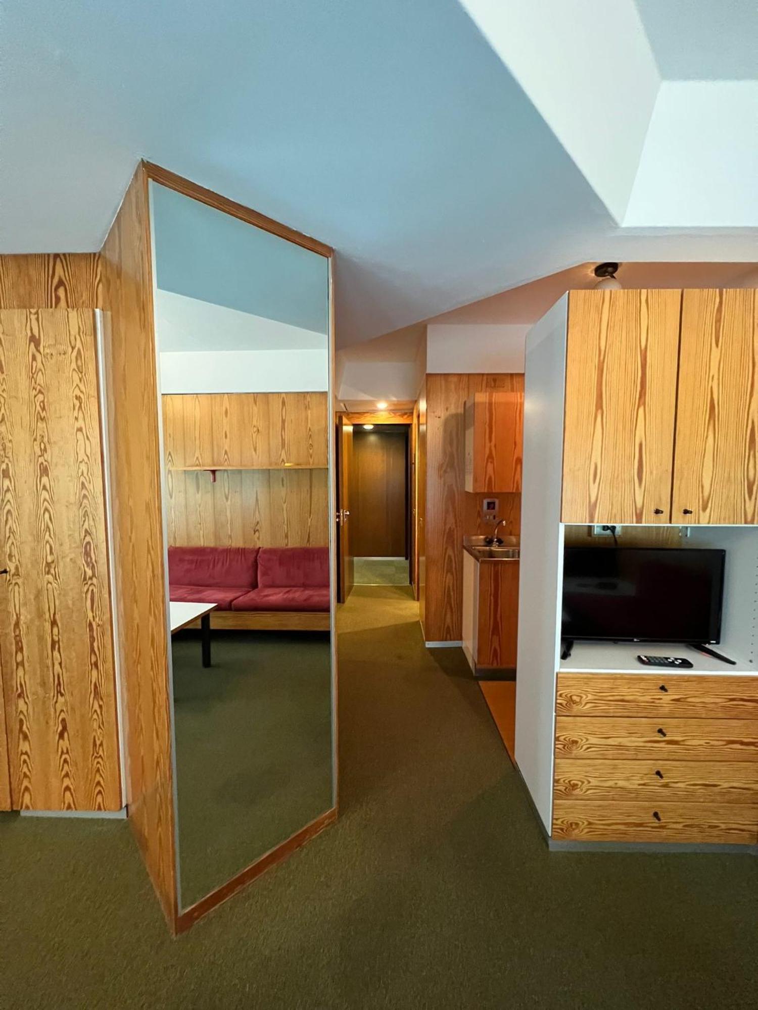 Residenza Albare Aparthotel Marilleva Ngoại thất bức ảnh